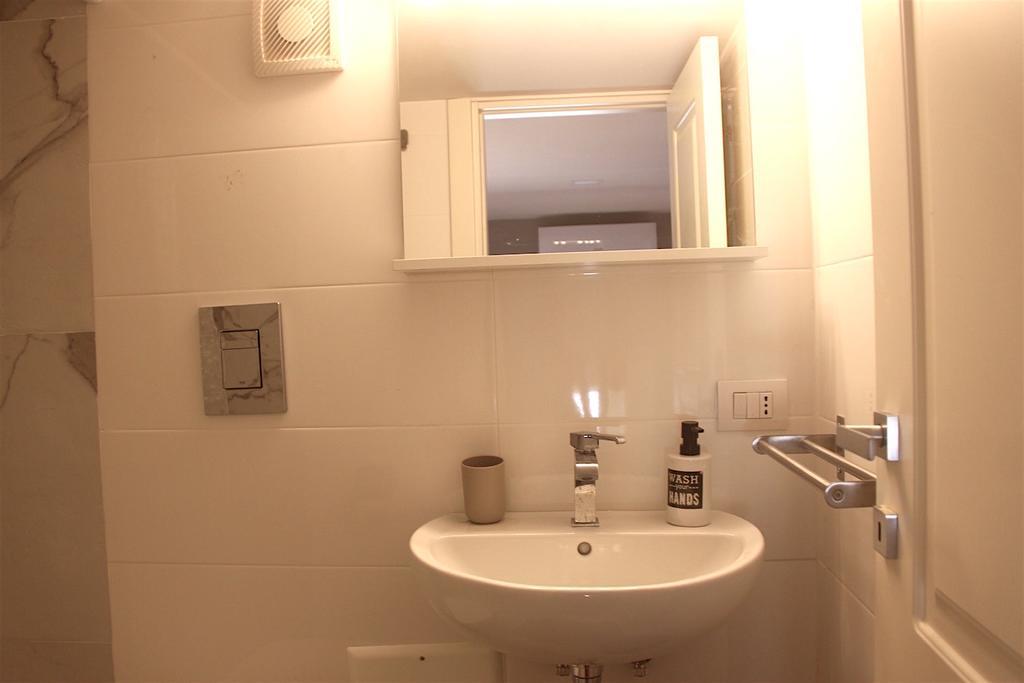 Stay In Naples Flats Εξωτερικό φωτογραφία